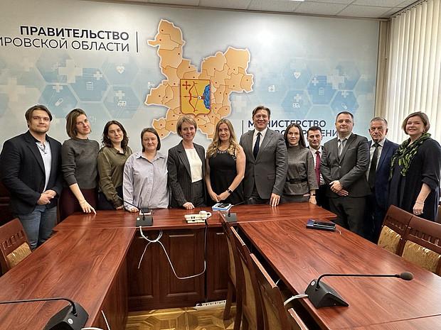 Федеральные эксперты высоко оценили работу онкологической службы Кировской области